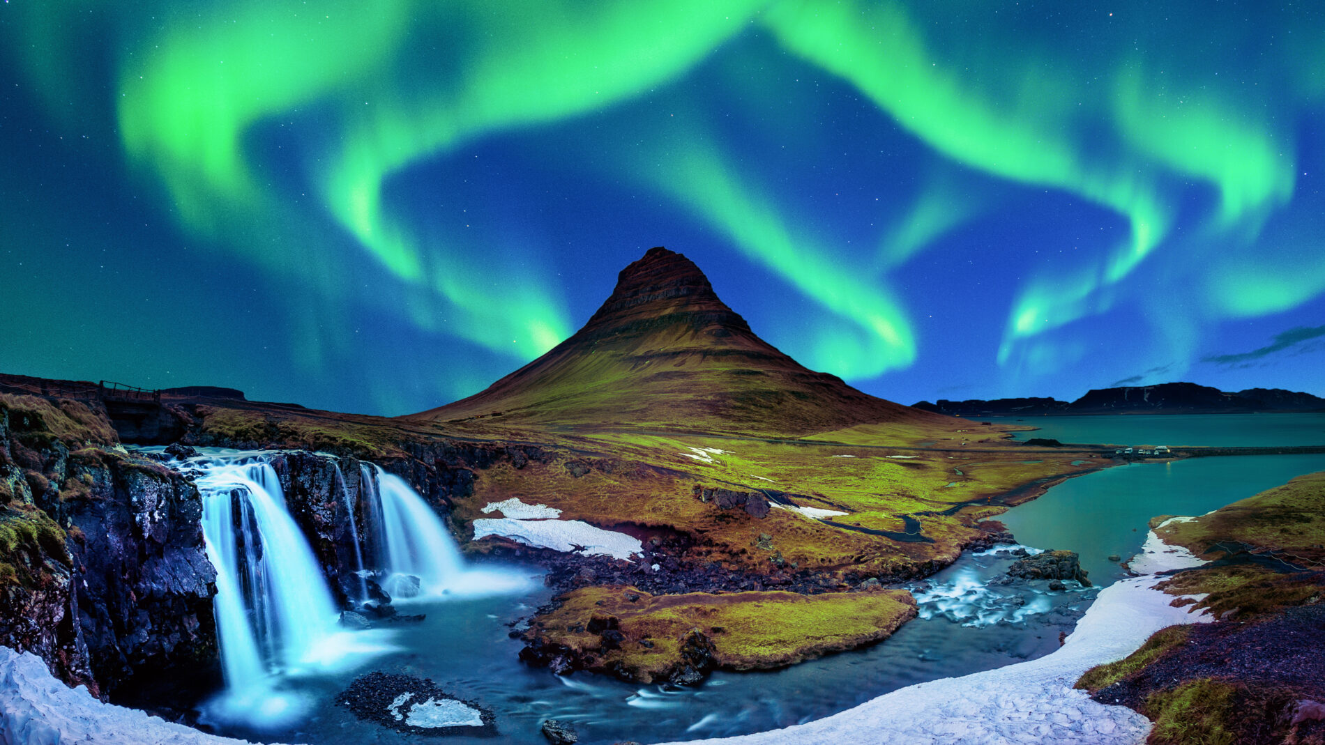 Northern Light, Aurora borealis at Kirkjufell in Iceland. Kirkju